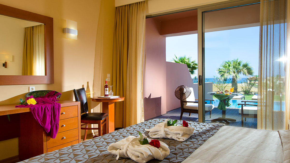 Suite with Private Pool 